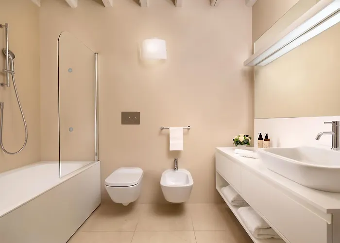 Palazzo Scanderbeg 4* Rome