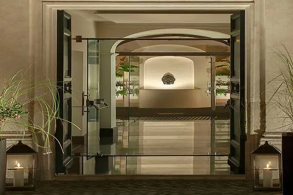 Appart hôtel Palazzo Scanderbeg Rome